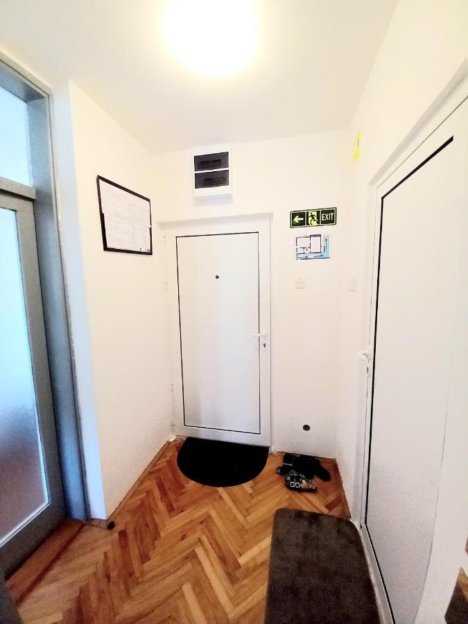 Mist8 Apartment Soko Banja Bagian luar foto